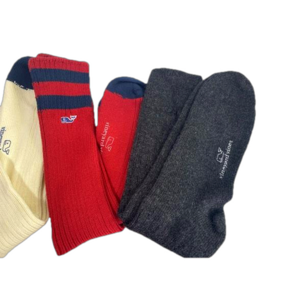 Vineyard Vines 3 Pairs Red Navy, Cream Blue Navy, Charcoal Gray Tube Socks NWOT - Picture 4 of 6